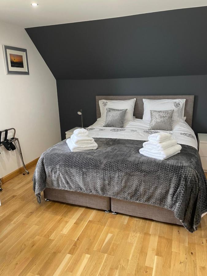 エリスケイ島 An Taigh Mor Bed & Breakfast エクステリア 写真